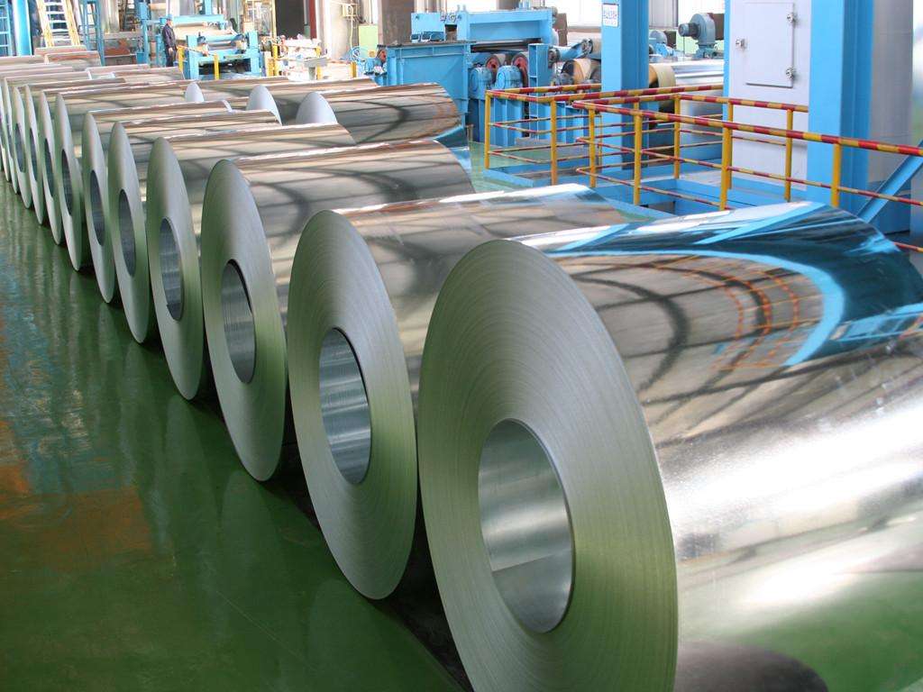 Оцинкованные с полимерным покрытием. Galvanized Steel Coil. Рулон металла. Полимерная сталь в рулонах. Рулонная сталь оцинкованная.